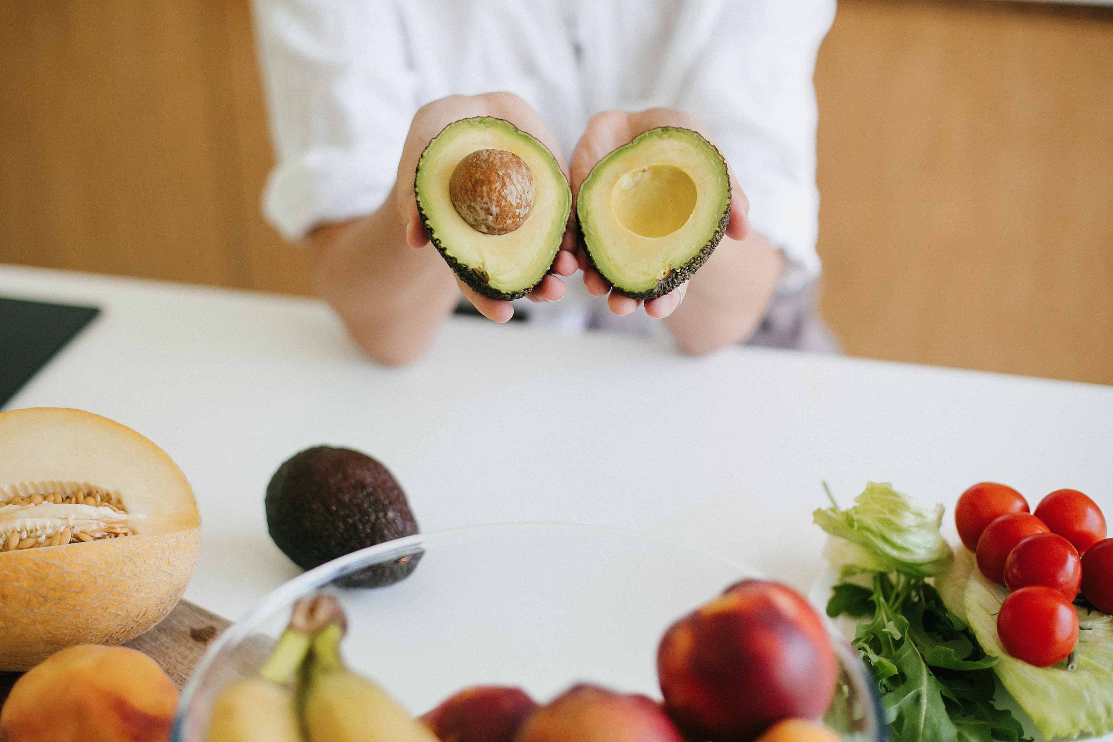 Как авокадо влияет на холестерин и уровень глюкозы